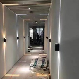 Dual-Head Spotlight Wall Light | 6W Color-Changing Indoor & Outdoor Corridor Lighting